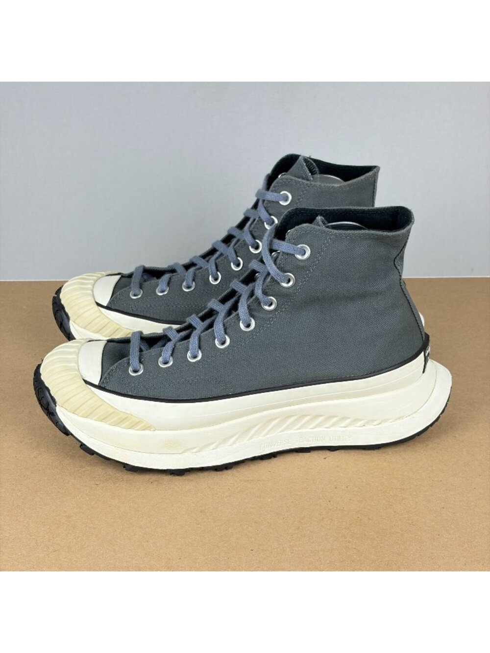 Converse Chuck Taylor All Star 70 AT-CX High Top Sneakers Mens 10.5 Gray Cream